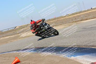media/Mar-07-2022-Fun Track Dayz (Mon) [[9cc4a7dca7]]/Novice Group/145pm (Grapevine)/